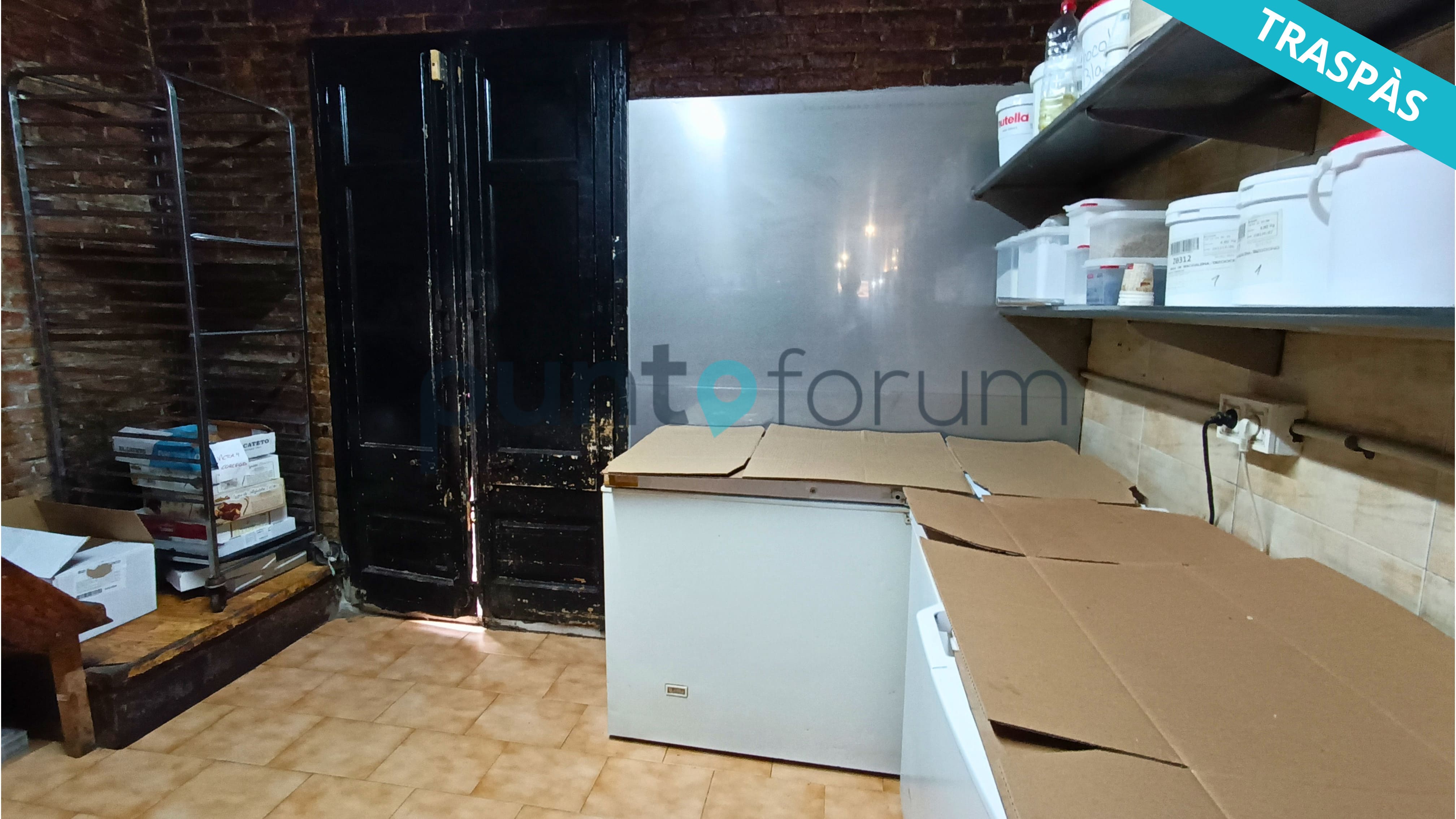 Panadería con licencia de degustación en una de las zonas más transitadas de Barcelona